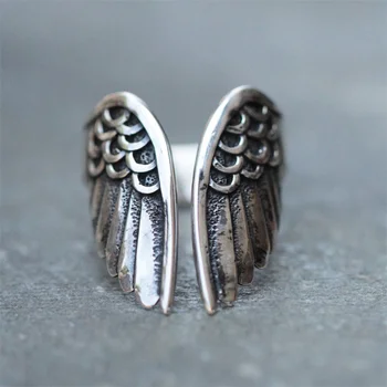 A népszerű új stílusú angyal szárny gyűrű Európai, illetve Amerikai retro Thai ezüst fekete angyal szárnya nyitva gyűrű, Nagykereskedelmi